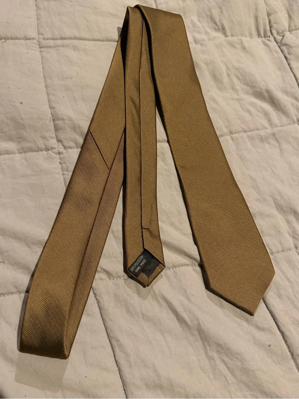 Classic Men's Tan Solid Tie - Sleek Everyday Accessory